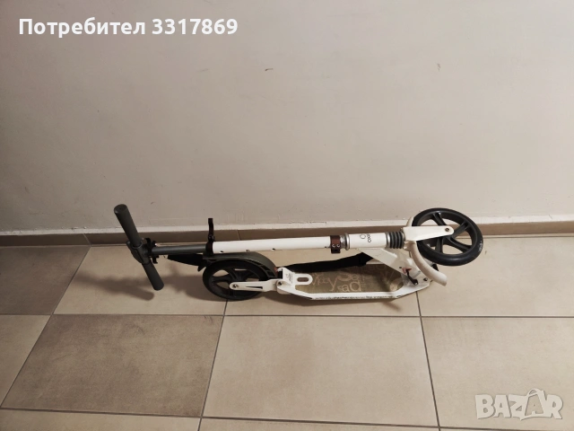 Тротинетка, сгъваема, снимка 3 - Ролери, кънки - 54975291