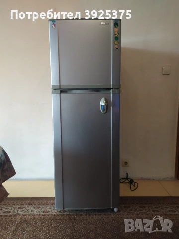 Хладилник SAMSUNG