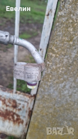 маркуч от климатик VW Touran 2006г 1.9 дозел 105кс, снимка 4 - Части - 54011972