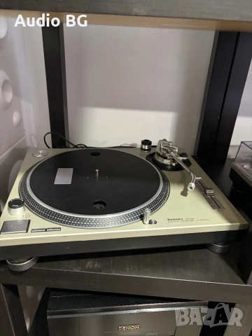 Technics SL-1200 MK2 Japan