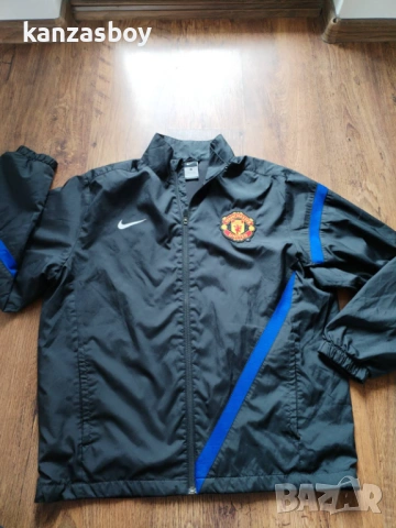 Nike Manchester United 2010-11 - страхотно мъжко горнище L 100% оригинал , снимка 4 - Спортни дрехи, екипи - 54415780