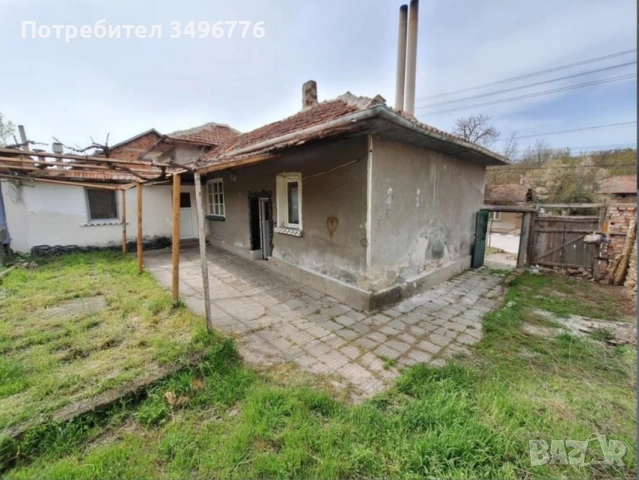 Продавам имот в тихо и спокойно село , снимка 2 - Къщи - 54710335