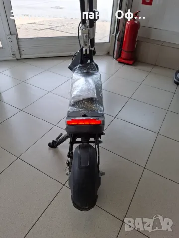 Електрическа тротинкета Riding Times G63 Dual, снимка 6 - Скейтборд, ховърборд, уейвборд - 55651266