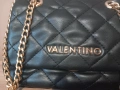 Оригинална дамска чанта Valentino , снимка 2