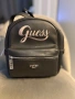 Дамска раничка Guess , снимка 3
