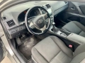 Toyota Avensis 2011 2.2 D4D 150 кс, снимка 9