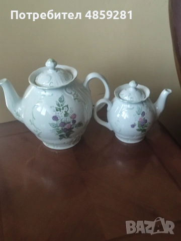 Порцеланов чайник