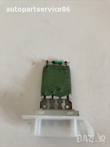 Резистор на парно за Mercedes A-Class W169 A180 (2008) A1698200397, снимка 2 - Части - 55174384