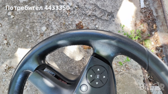 Волан Mercedes W204 с еърбег. Всички копчета функционират., снимка 4 - Части - 54550910