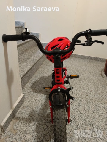 Детско Колело с помощни гуми и каска, снимка 3 - Велосипеди - 54005668