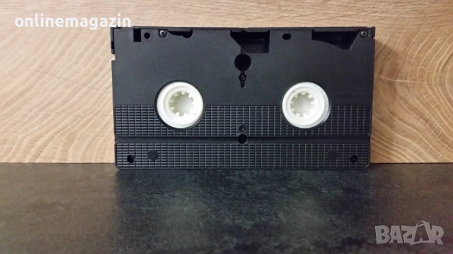 Видеокасета  Батман ( анимация ) VHS, снимка 4 - Други жанрове - 53989617