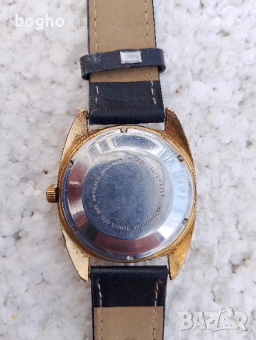 Колекционерски часовници, снимка 14 - Антикварни и старинни предмети - 54300358