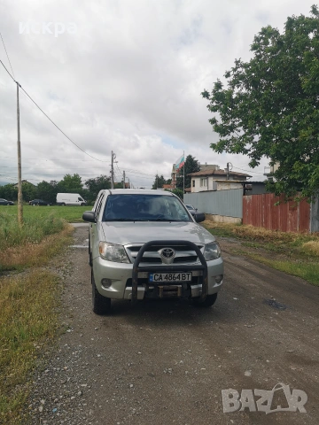 Продавам Тойота Хайлукс, снимка 8 - Автомобили и джипове - 55224961