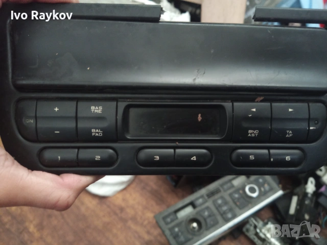 Radio ,Автокасетофон за Peugeot 406  (08.1995 - 01.2005), Philips, снимка 2 - Части - 54804333