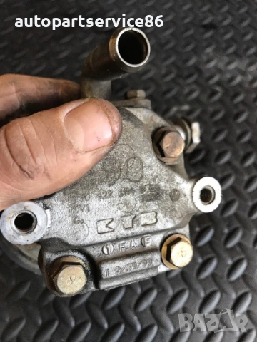 Помпа на хидравличен усилвател на волана за VW Bora / Audi 2.0 бензин (2001) 1J0422154BES, снимка 3 - Части - 54651585