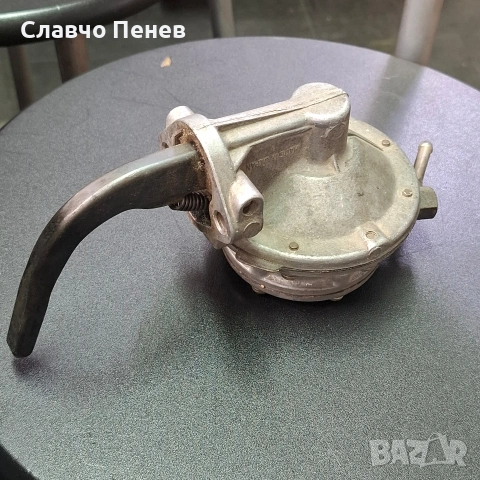 Горивна помпа механична подкачваща Datsun/Nissan 720 z22, снимка 3 - Части - 54397863