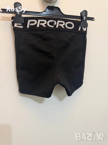 Дамски клин Nike Pro, снимка 2 - Клинове - 55038639