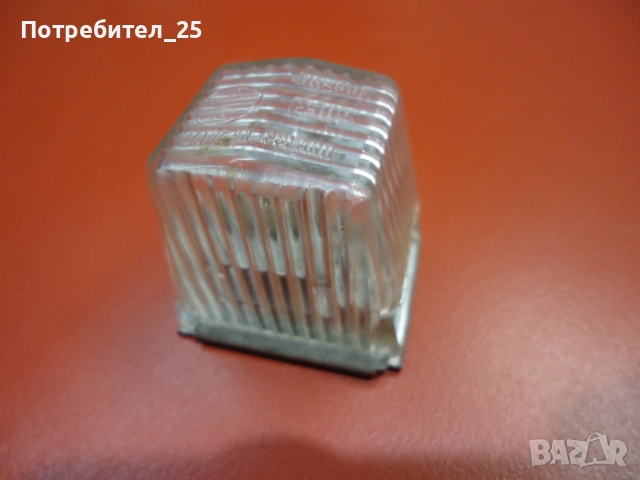 Плафон осветление багажник- ВАЗ, снимка 2 - Части - 54488909