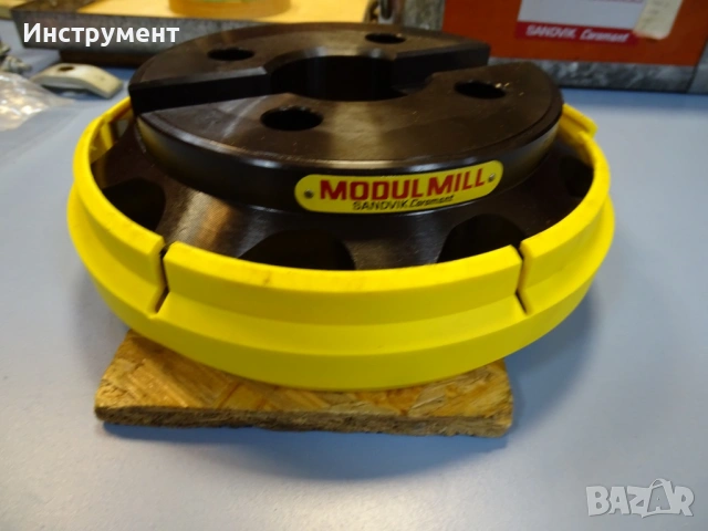 Фрезова глава Sandvik Coromant Modulmil R283.2-200-40 Face Miling Cutter, снимка 3 - Други инструменти - 54915964