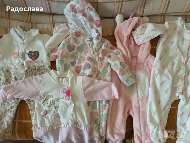 Бебешки бодита за момиченце