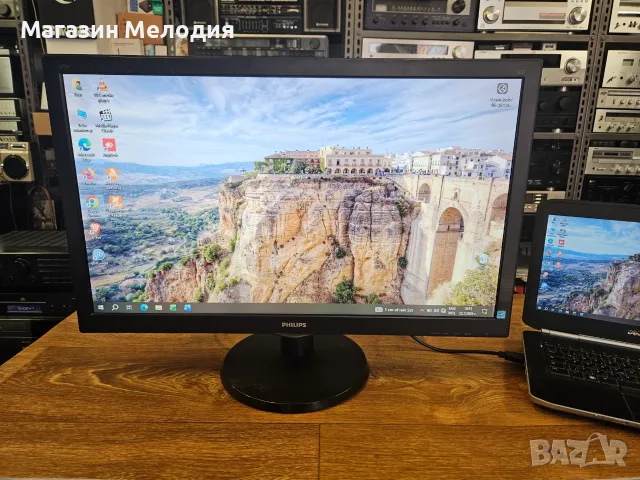 27" Монитор Philips 273V5LHAB/00 – Мащабен Full HD екран за работа и мултимедия, снимка 7 - Монитори - 55406075