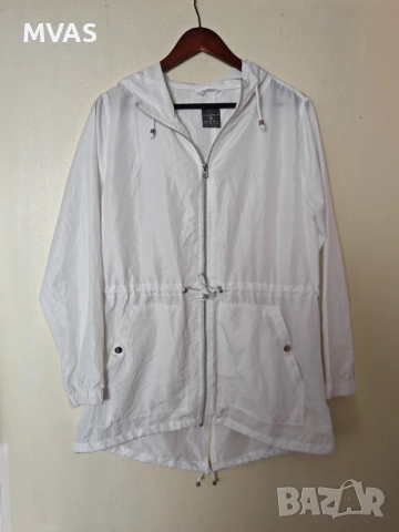 Дамски бял спортен тренч дъждобран М размер , снимка 2 - Якета - 54092800