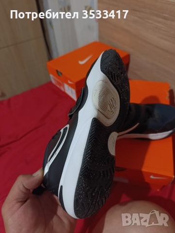 маратонки nike 35 номер, снимка 6 - Детски маратонки - 55007210