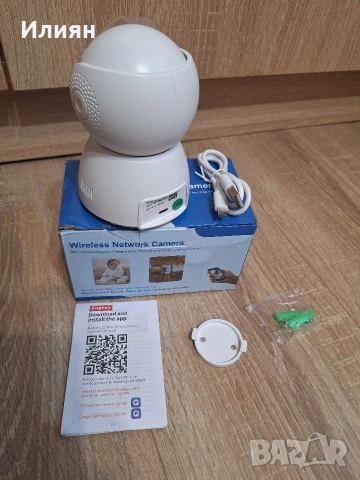 Вътрешна WiFi камера за видеонаблюдение – въртяща, нощно виждане, снимка 3 - IP камери - 54078833