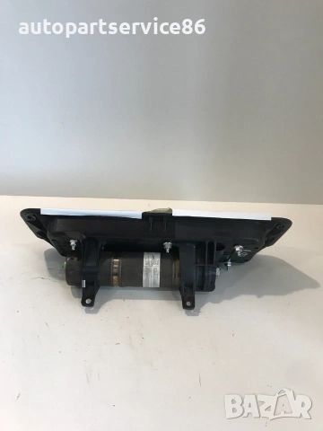 Част от таблото за Mercedes A-Class W169 (2006) 169860005 / 1713249901 , снимка 2 - Части - 55190529