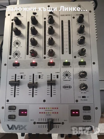 DJ миксер Berihnger VMX 300