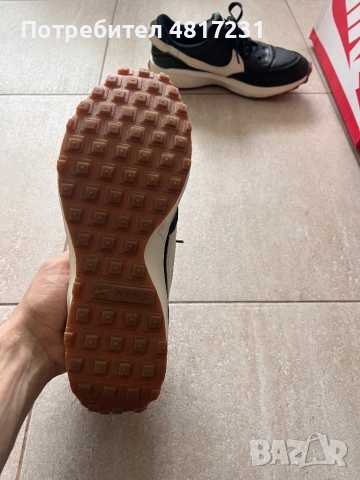 Мъжки обувки Nike Waffle Debut Premium- номер 42, снимка 3 - Маратонки - 54565459