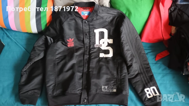 Продавам мъжко яке Adidas -Star Wars Edition , size Xl 