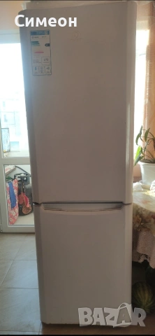 Хладилник Indesit , снимка 4 - Хладилници - 55269640