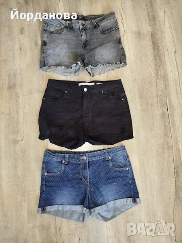 Лот къси панталонки
