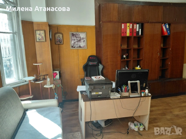 Отдават офис под наем идеален център, снимка 3 - Офиси - 54574743