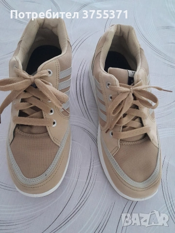 Дамски маратонки , снимка 2 - Маратонки - 54316636