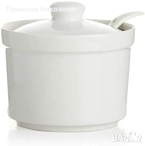 Порцеланова купичка с капак и лъжичка