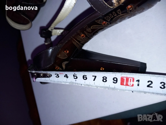 Чисто нови елегантни обувки на ток от естествена кожа и косъм, снимка 10 - Дамски елегантни обувки - 54038711