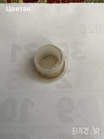 ТЪРСЯ ПЛАСТМАСОВИ КАПАЧКИ  / ТАПИ / ЗА ШИШЕТА, снимка 3 - Буркани, бутилки и капачки - 55301832