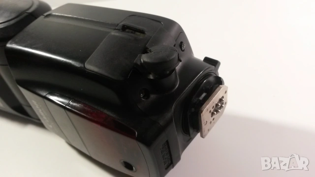 Светкавица Canon Speedlite 580EX II за части или ремонт, снимка 10 - Светкавици, студийно осветление - 54624145