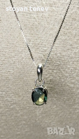Ръчно колие с естествен австралийски двуцветен Сапфир 1.22ct VVS с верижка и Сертификат, снимка 4 - Колиета, медальони, синджири - 55229054