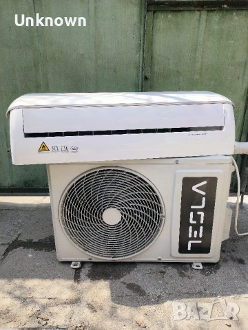 Инверторен климатик Tesla 12000btu