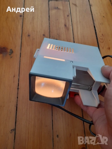 Стар Диапроектор Krokus, снимка 10 - Антикварни и старинни предмети - 54053444