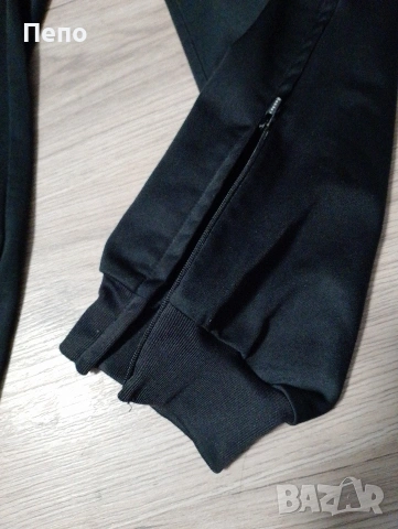 Долнище Adidas , снимка 2 - Спортни дрехи, екипи - 54173732