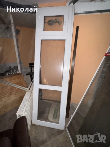 Алуминиеви врати  