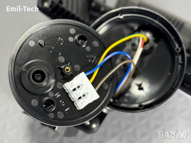 LUTEC LED прожектор 3500 lm с 3 глави, сензор и IP65, снимка 12 - Прожектори - 54680491