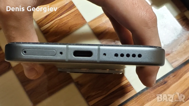 Vivo X300 Pro 1TB 16GB RAM Отличен, снимка 5 - Други - 54678551