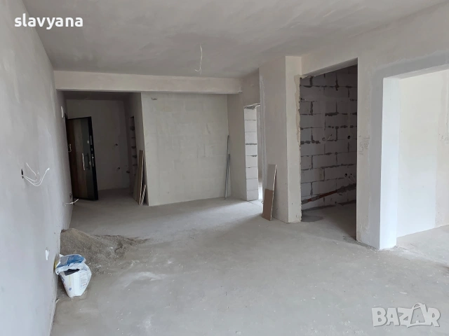 Панорамен, тристаен апартамент, НС, с акт 16, кв.Куба