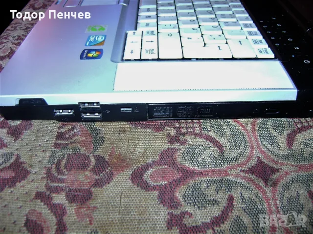 Fujitsu Siemens E780 - Core i5, 4 GB AM, 160 GB HDD, снимка 3 - Лаптопи за дома - 55499116