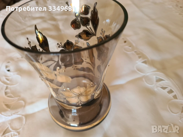 Ваза цветно стъкло с златни цветя , снимка 3 - Антикварни и старинни предмети - 54242885